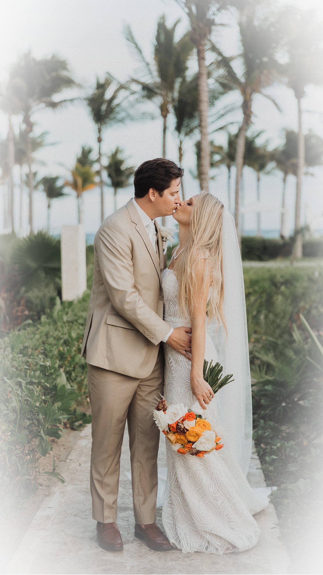 Holbox wedding venue style with barefoot beach dinner and boutique hotel atmosphere